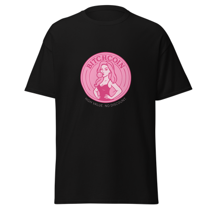 Musta unisex t-paita, jossa pinkki kolikkoprintti. Kolikossa pin-up-tyylinen nainen puhaltaa purkkapalloa ja teksti "BITCHCOIN – High value. No discount."