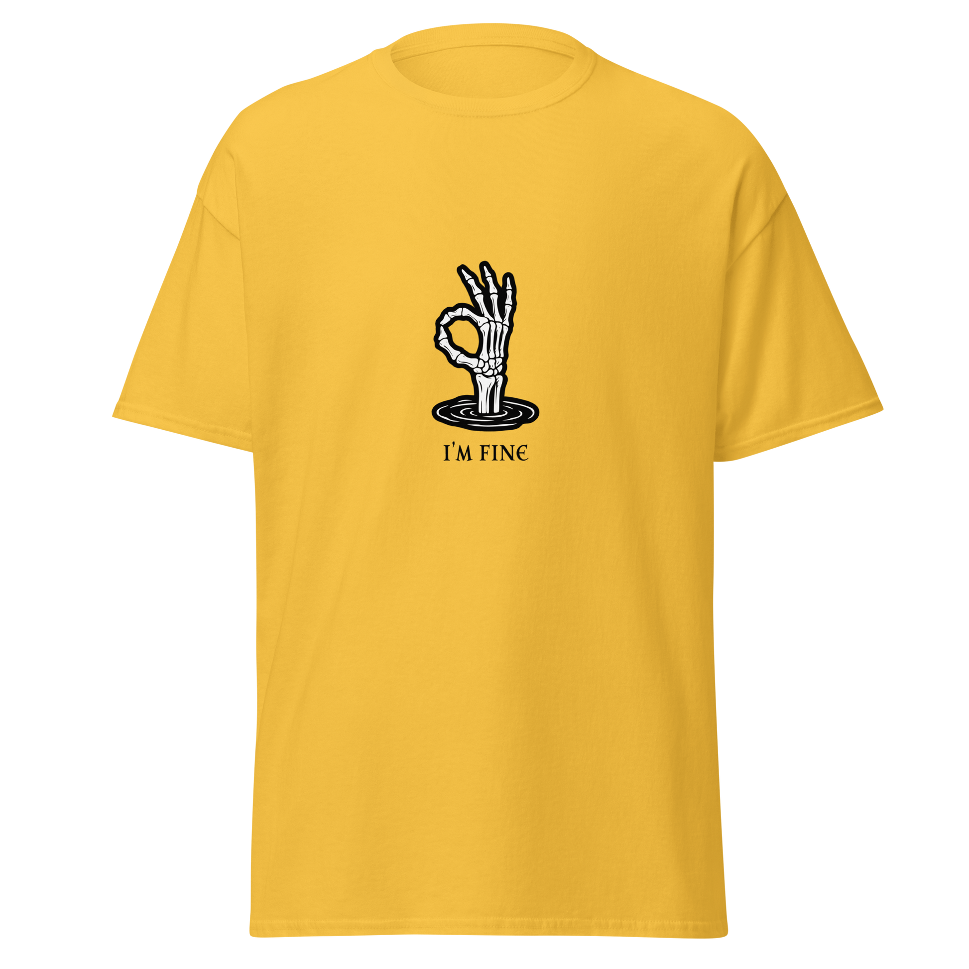 Keltainen unisex t-paita, jossa synkkä luurankokuvio tekee OK-merkin. Teksti "I'm fine" tekee tästä tyylikkään printtipaidan täynnä mustaa huumoria.